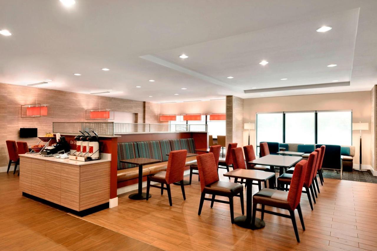 Towneplace Suites By Marriott Pittsburgh Airport/Robinson Township Εξωτερικό φωτογραφία