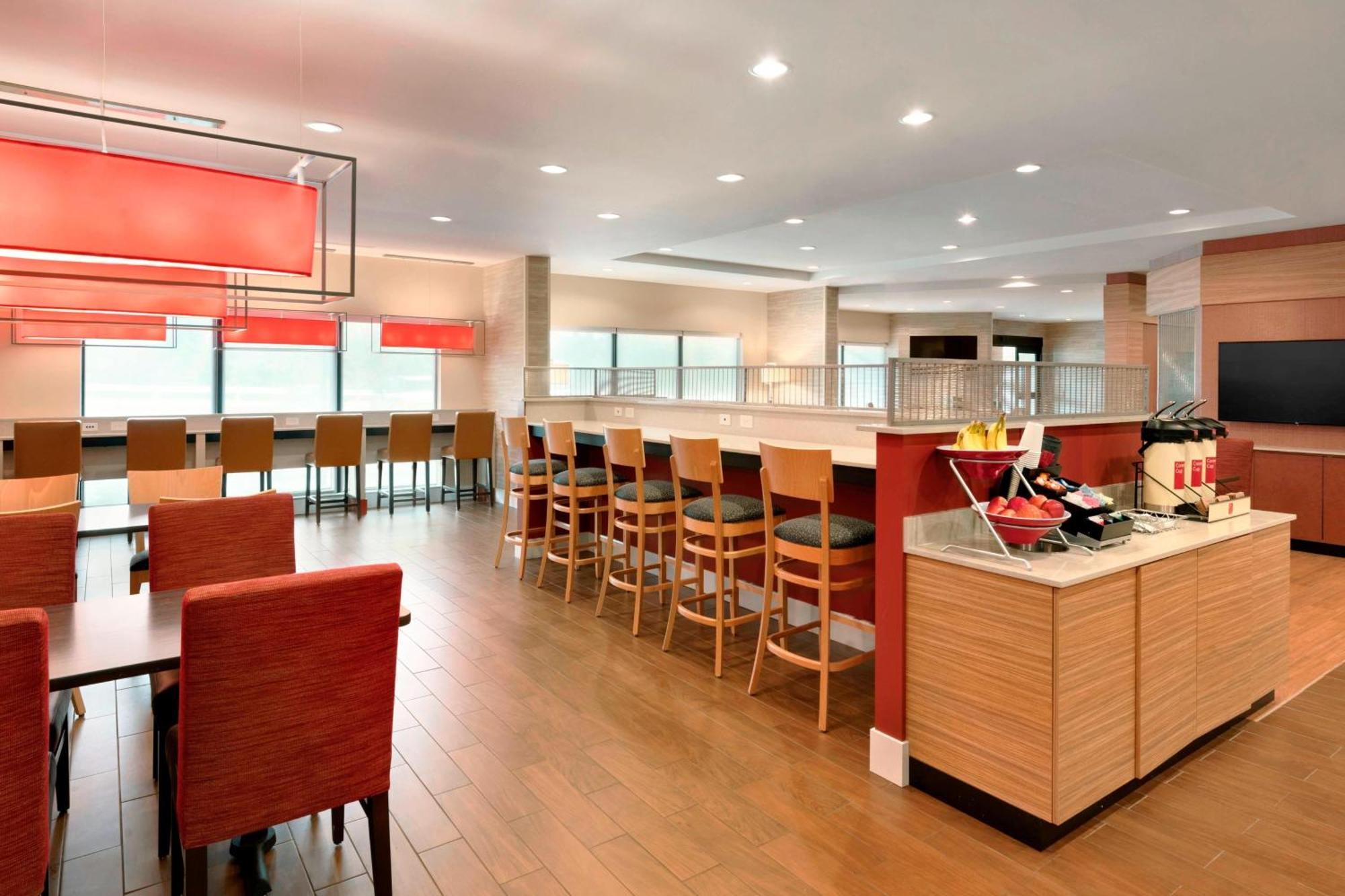 Towneplace Suites By Marriott Pittsburgh Airport/Robinson Township Εξωτερικό φωτογραφία
