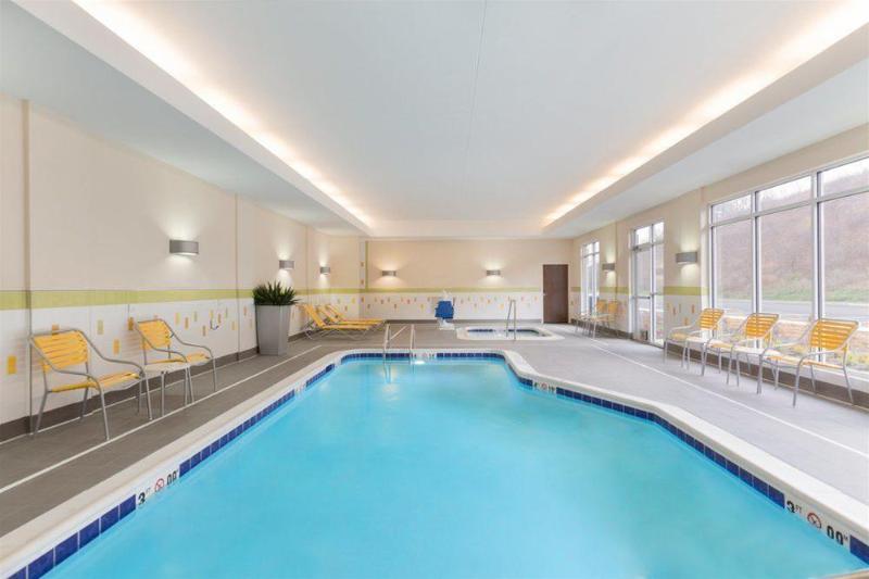 Towneplace Suites By Marriott Pittsburgh Airport/Robinson Township Εξωτερικό φωτογραφία